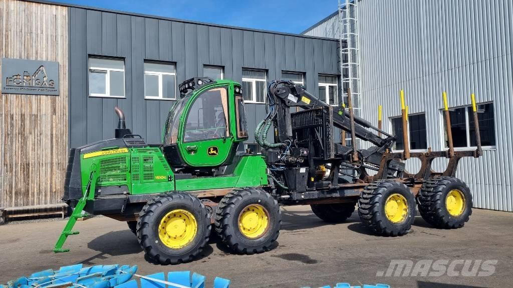 John Deere 1510 G Uitrijwagens