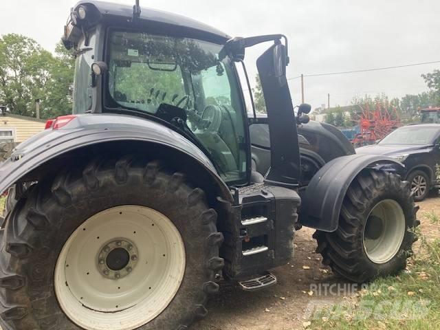 Valtra T 174 EA Tractoren