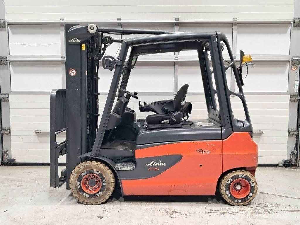 Linde E30L-01 Elektrische heftrucks