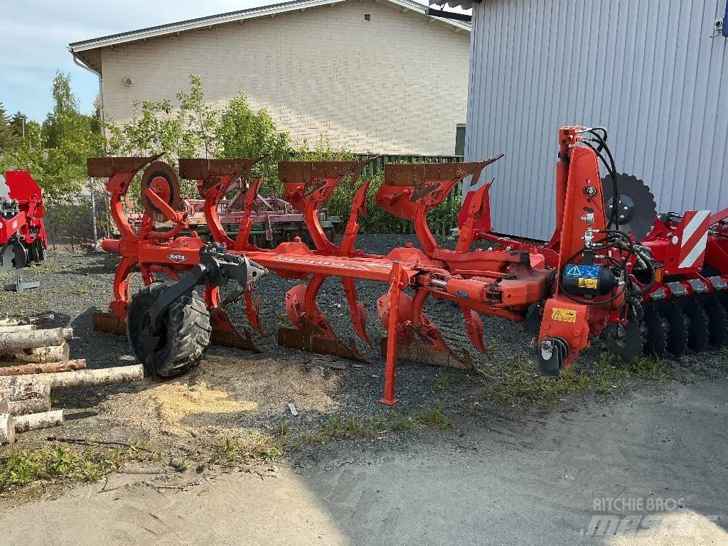 Kuhn Vari-Master 123 Wentelploegen