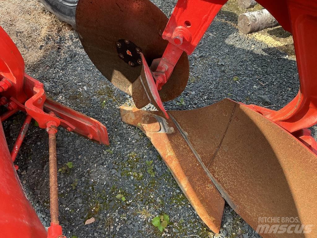 Kuhn Vari-Master 123 Wentelploegen