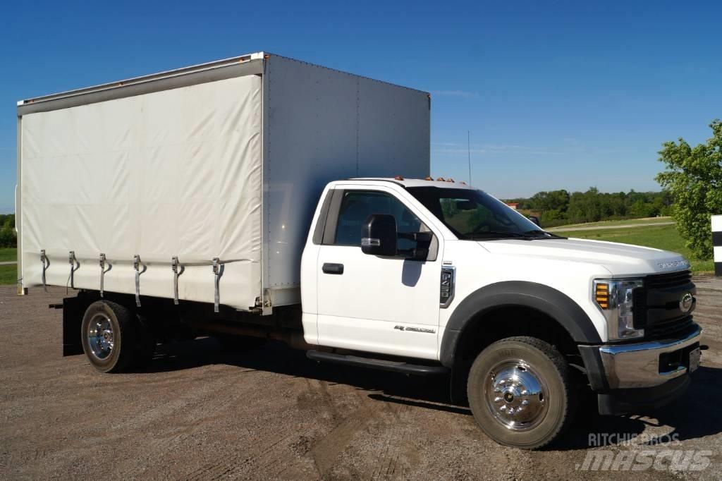 Ford F 450 XL SD Bakwagens met gesloten opbouw