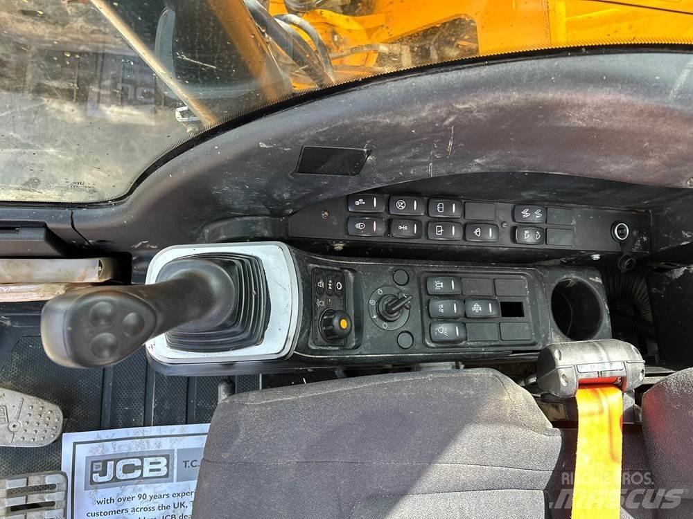 JCB JZ140 Rupsgraafmachines