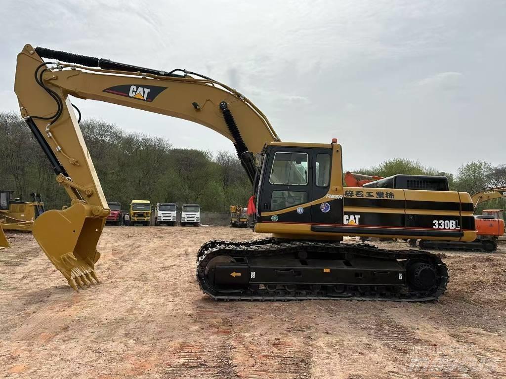 CAT 330 B L Rupsgraafmachines