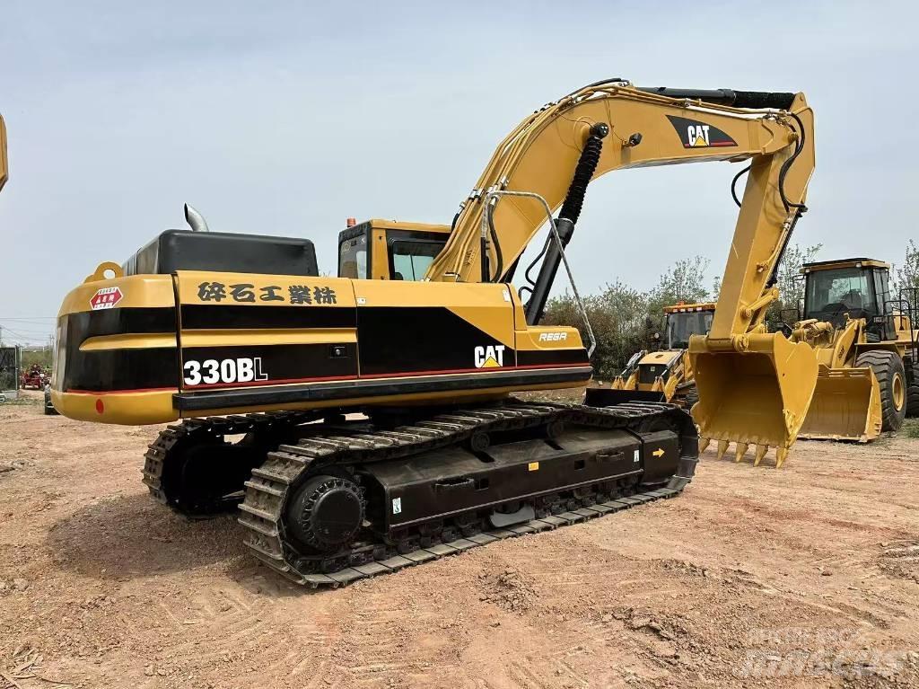 CAT 330 B L Rupsgraafmachines
