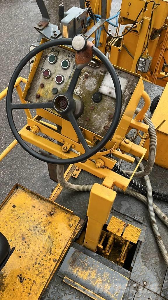 Demag SF 120 P Asfaltafwerkmachines