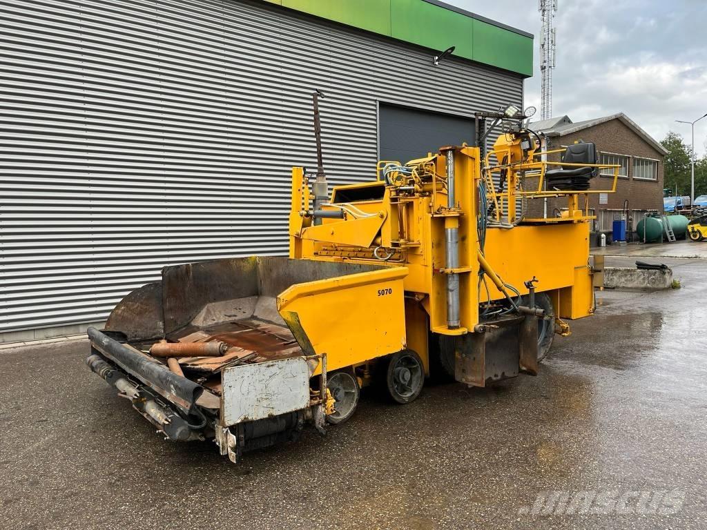 Demag SF 120 P Asfaltafwerkmachines