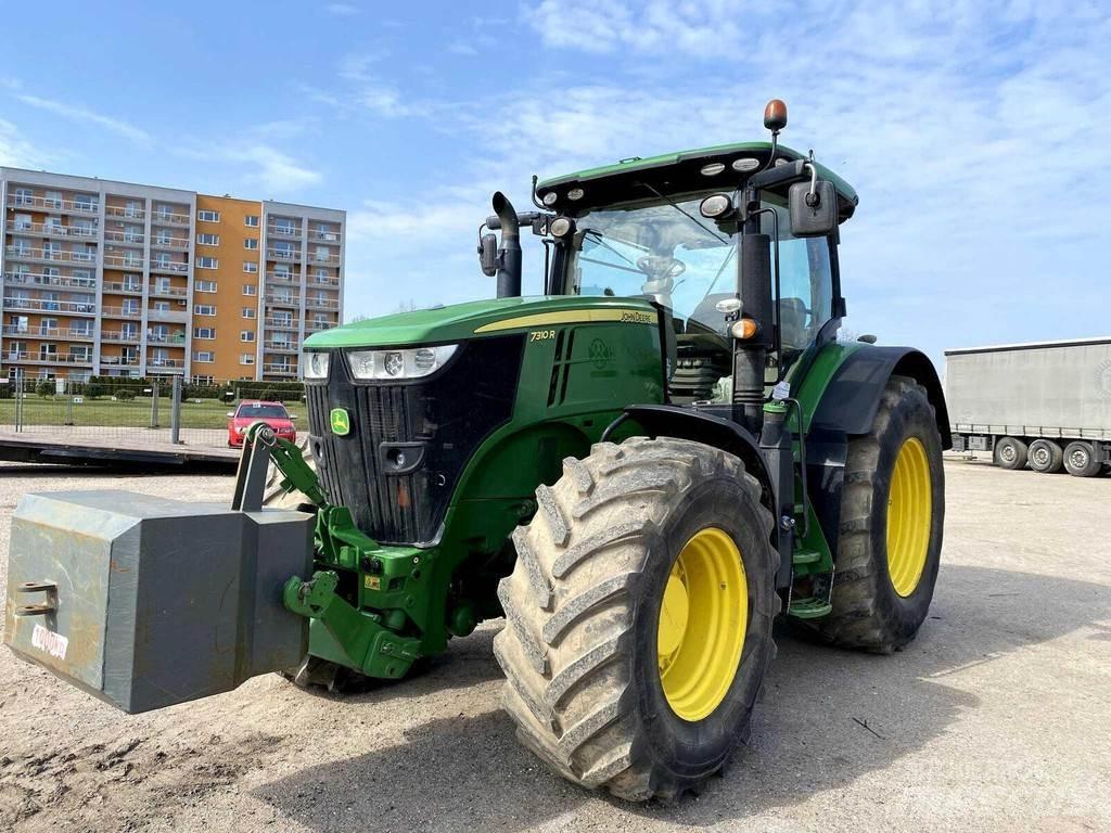 John Deere 7310R Tractoren