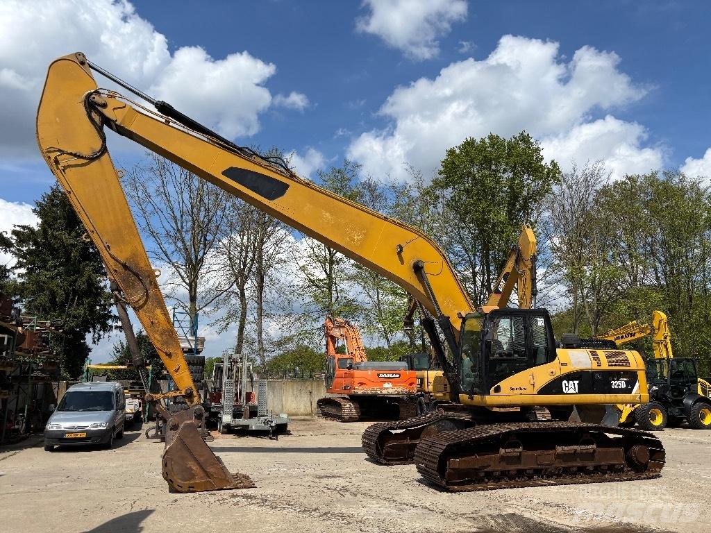 CAT 325 D LR Rupsgraafmachines