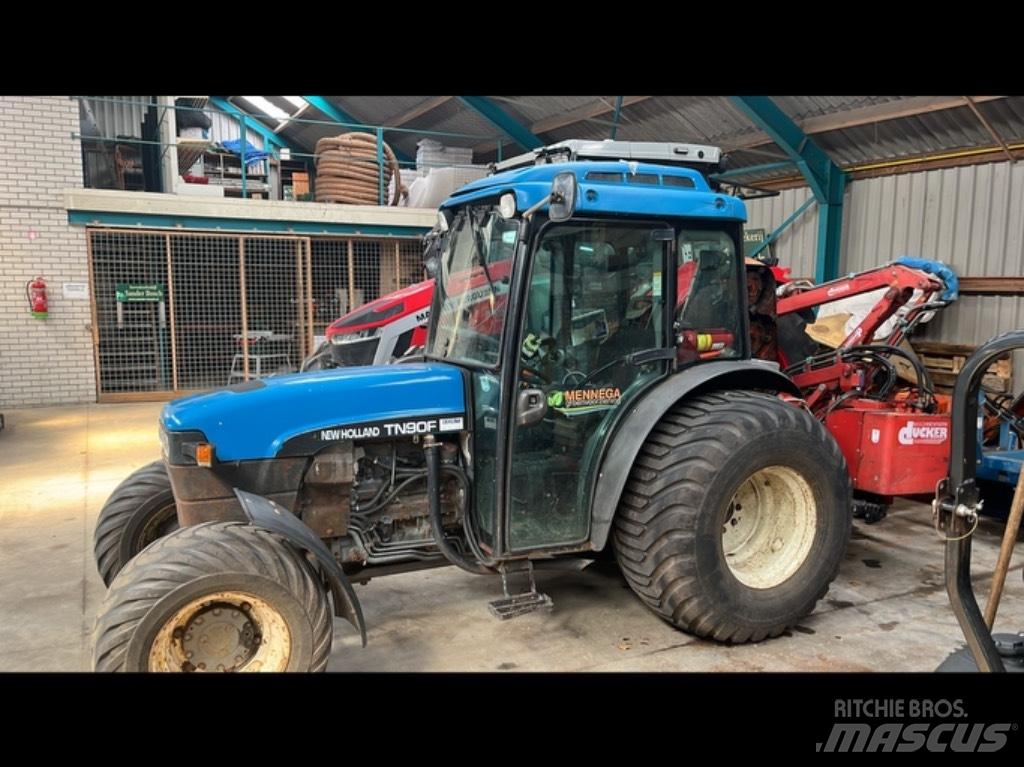New Holland TN 90 F Tractoren