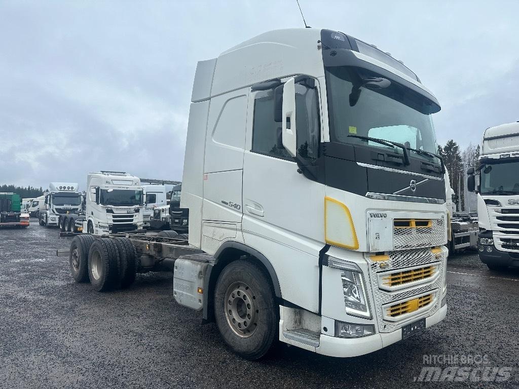 Volvo FH13 540 6x2*4 Chassis met cabine