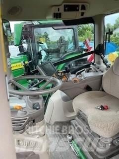 John Deere 6250R Tractoren