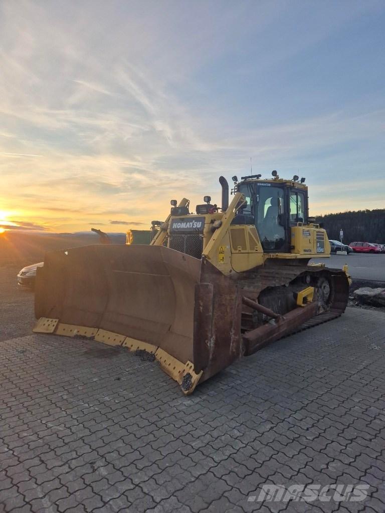 Komatsu D65 pxi Rupsdozers