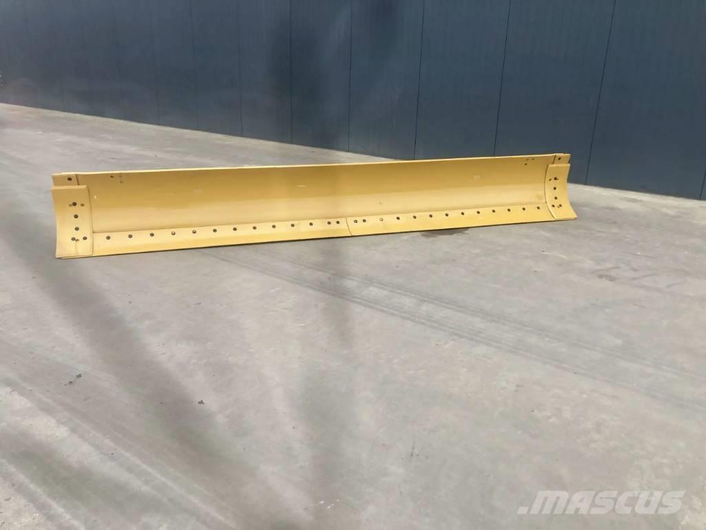 CAT 160M2 Moldboard Bladen