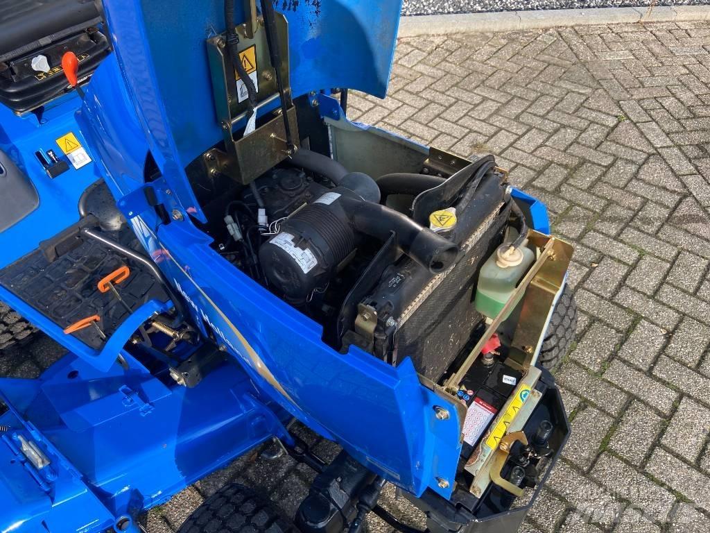 New Holland TZ 24 D Compacttrekkers