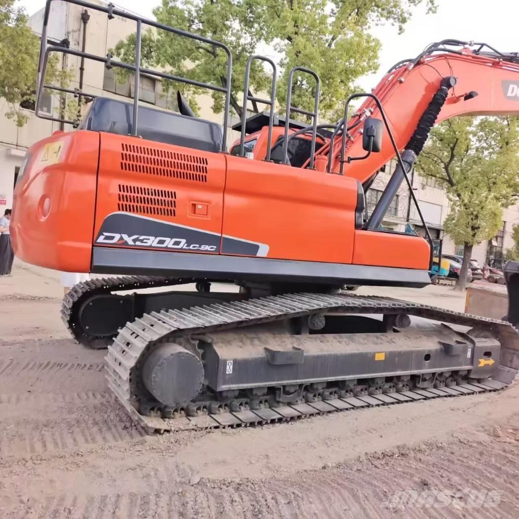 Doosan DX 300 LC-9 Rupsgraafmachines