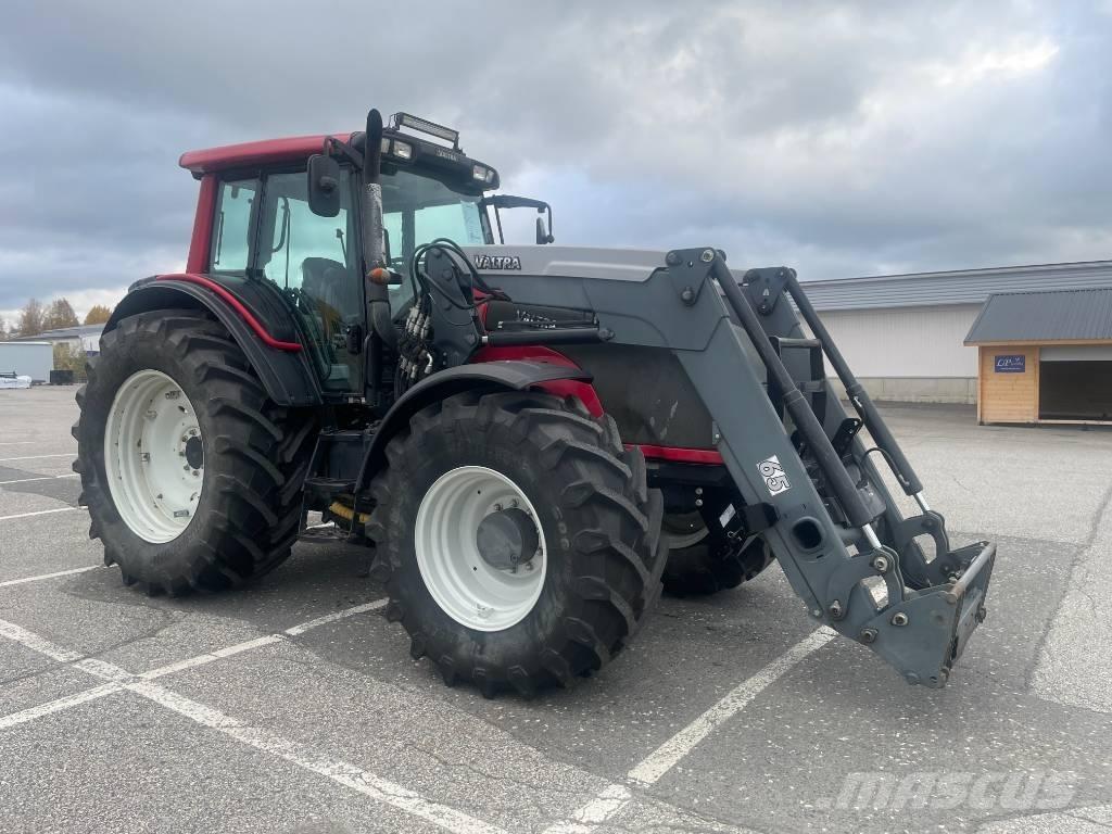 Valtra T 131 Tractoren
