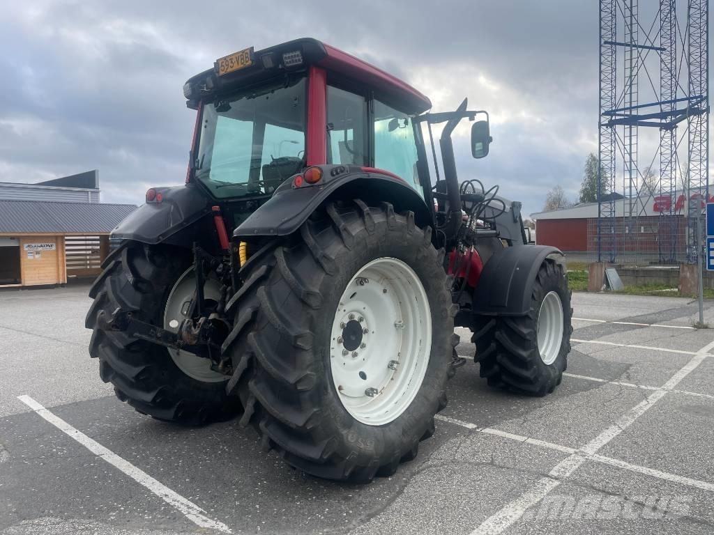 Valtra T 131 Tractoren