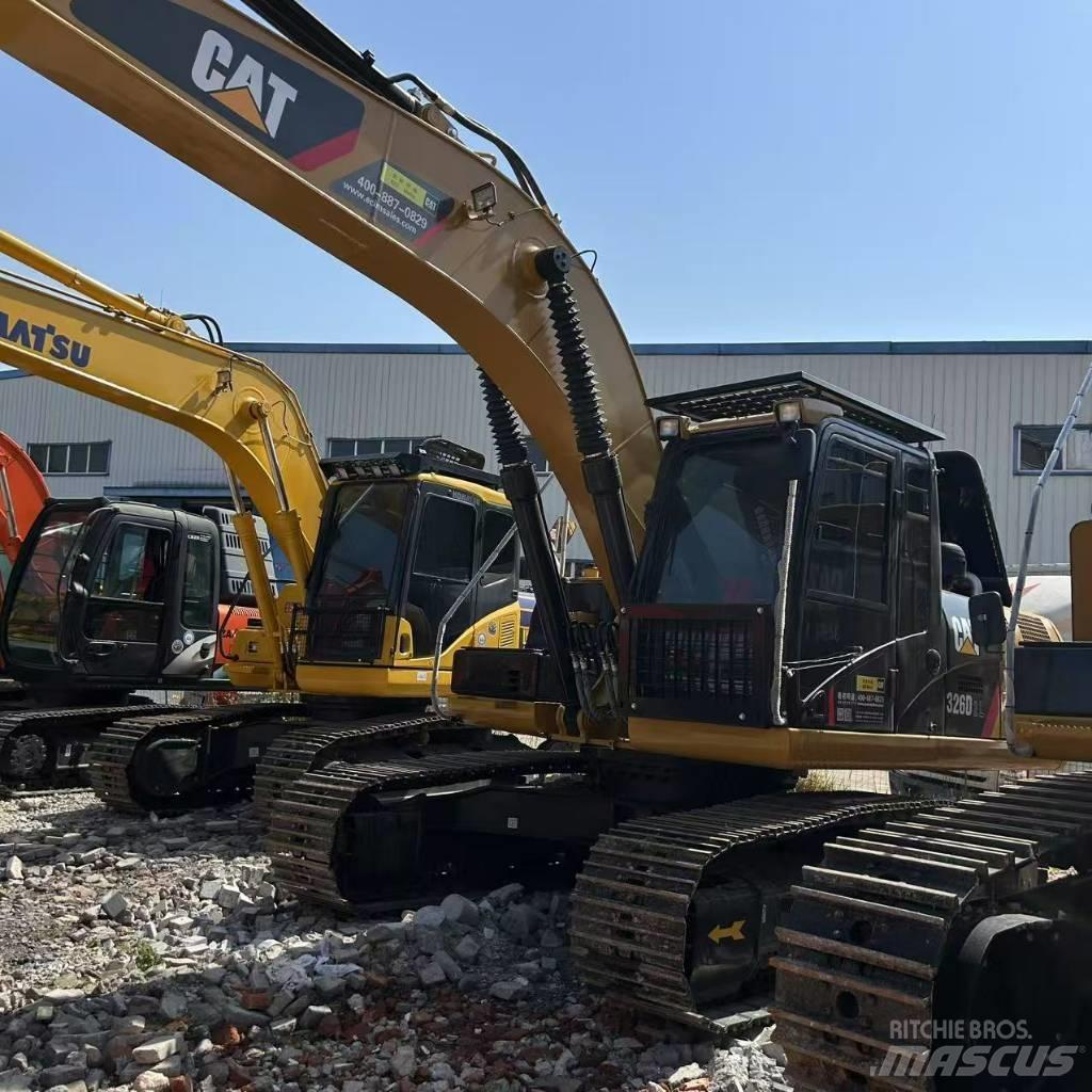 CAT 326D2L Rupsgraafmachines