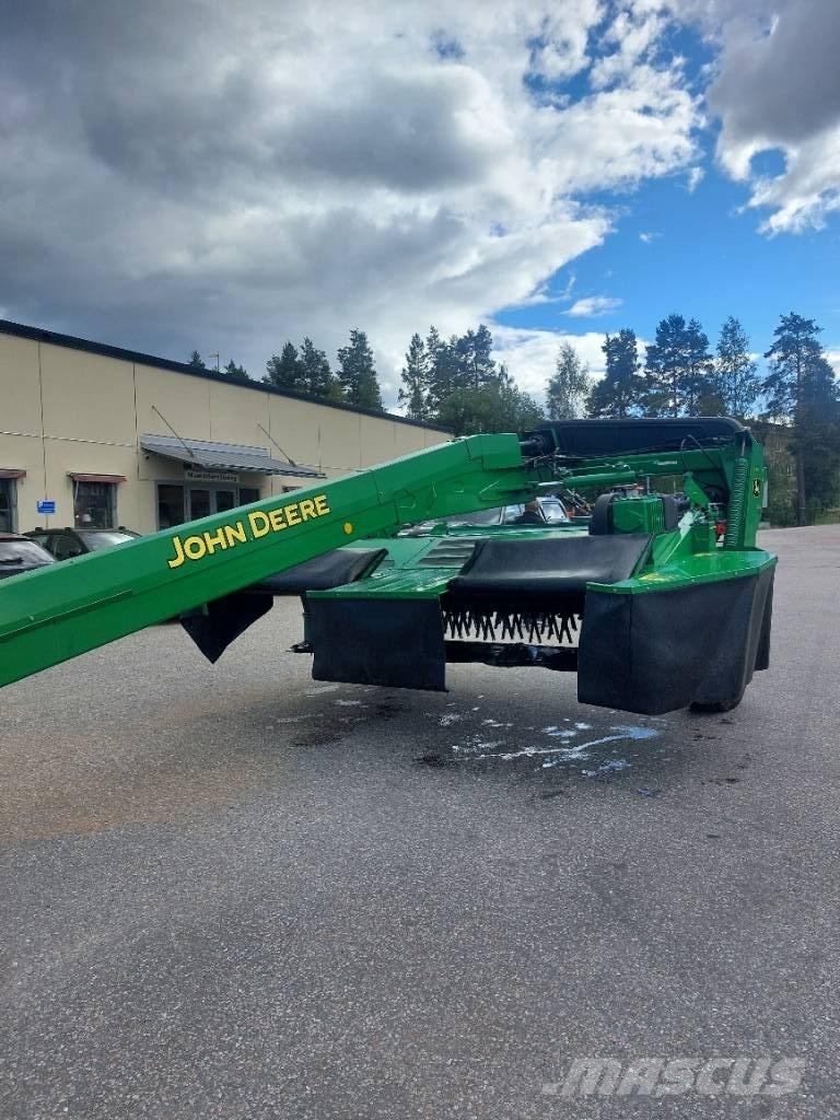 John Deere 735 Maaikneuzers