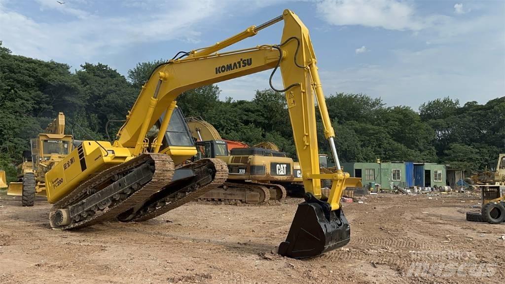 Komatsu PC 200 Rupsgraafmachines