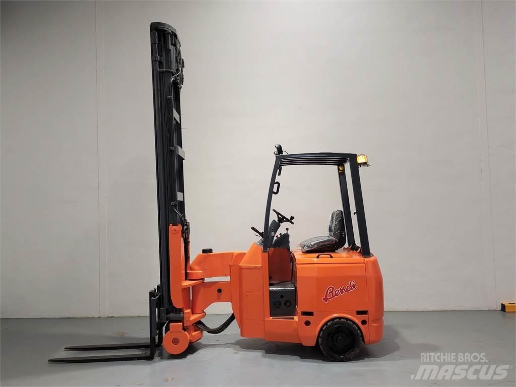  B318 82SS Magazijnwagen