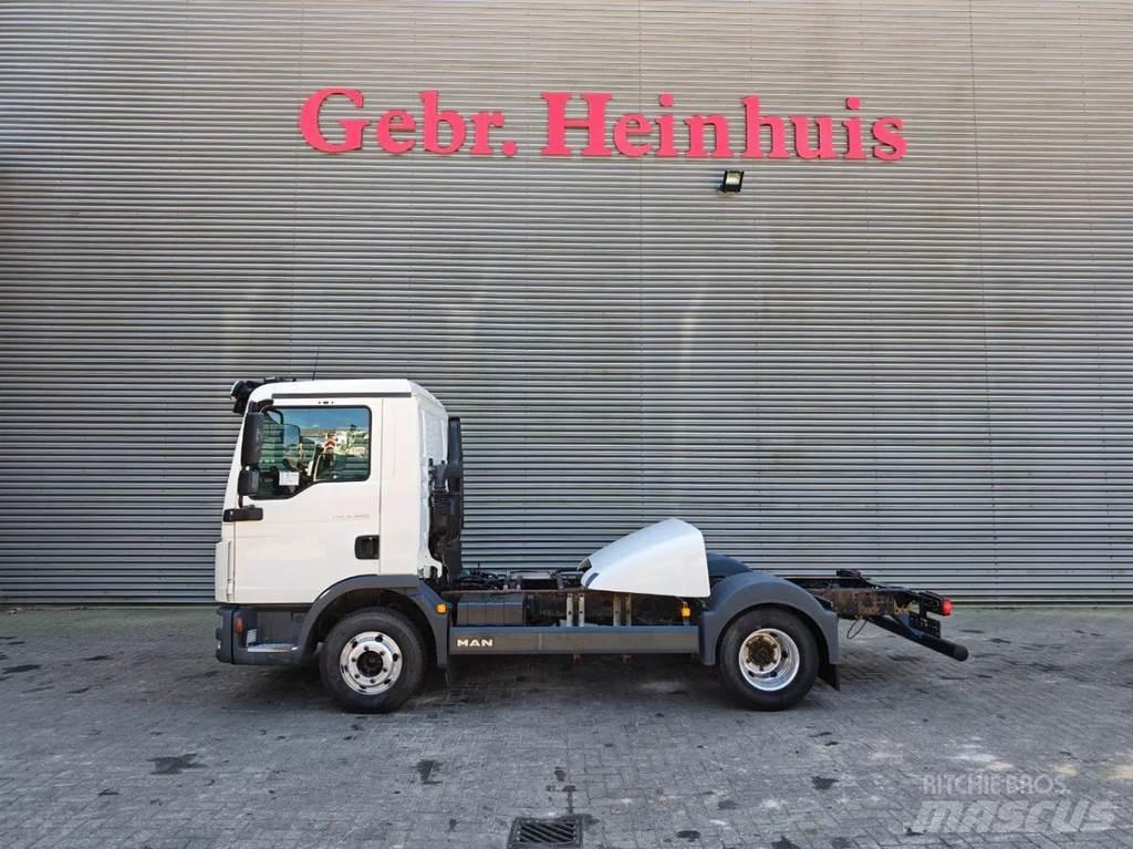 MAN 4x2 Euro 6 Chassis met cabine