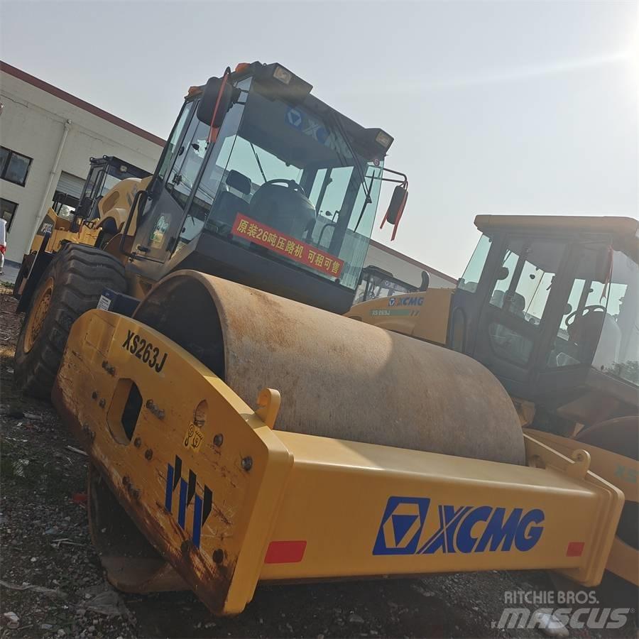 XCMG XS 263 J Trilrolwalsen