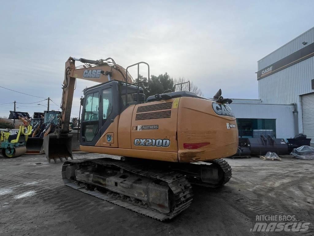 CASE CX 210 D Rupsgraafmachines