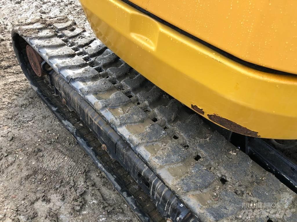 CAT 302.7 D Minigraafmachines < 7t