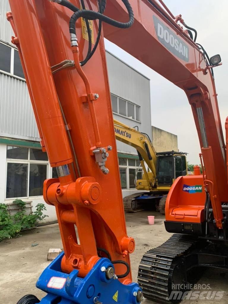 Doosan DX 75-9 C Midigraafmachines 7t - 12t