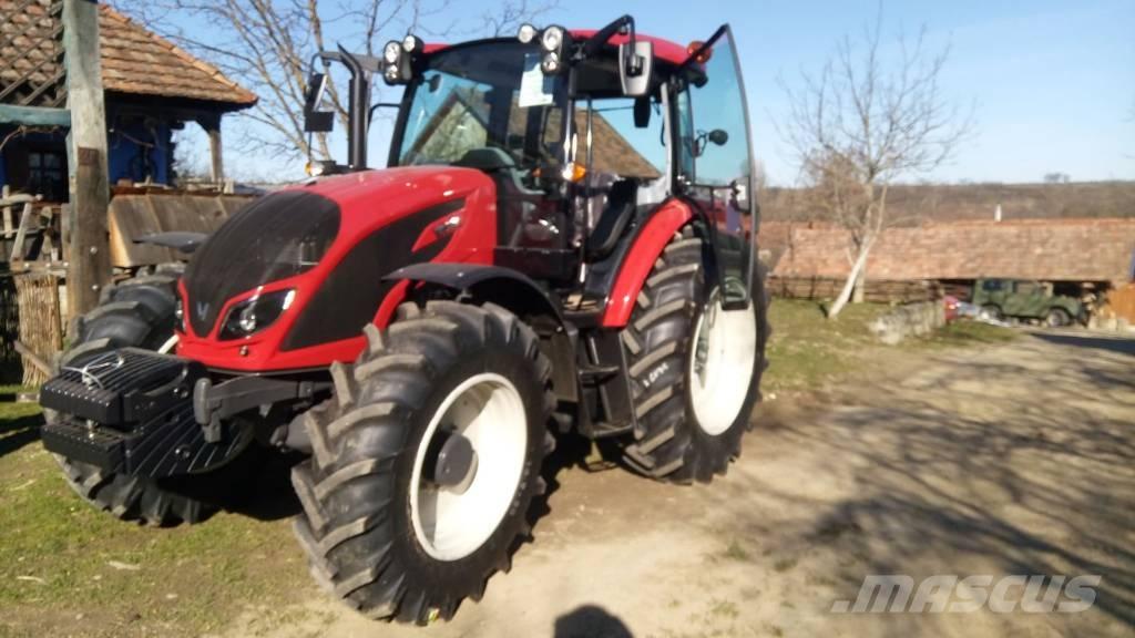 Valtra A 124 Tractoren