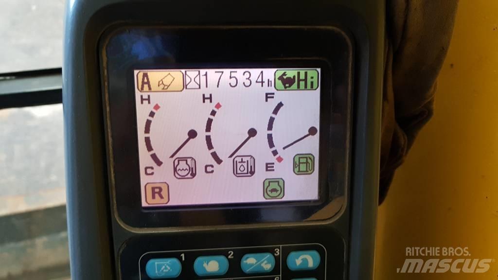 Komatsu PW 220-7 Wielgraafmachines