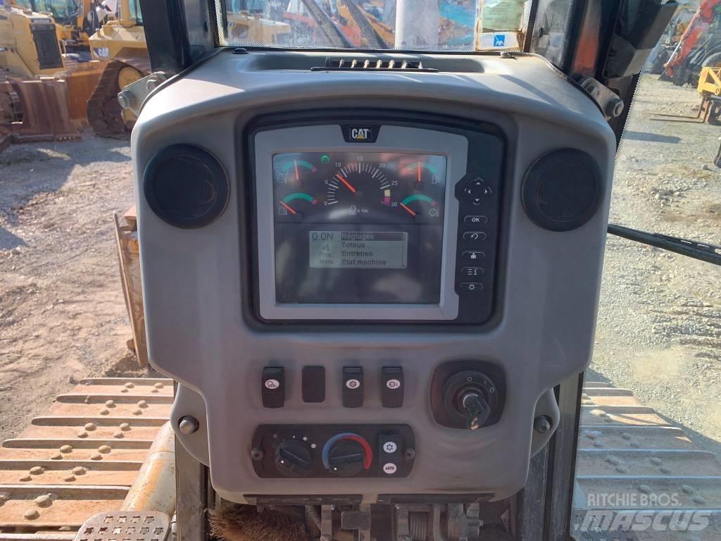 CAT D 6 N Rupsdozers