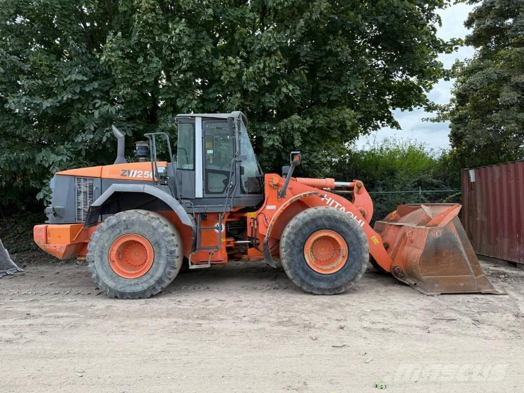 Hitachi ZW 250 Wielladers