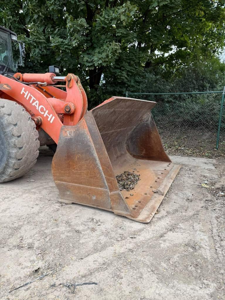 Hitachi ZW 250 Wielladers