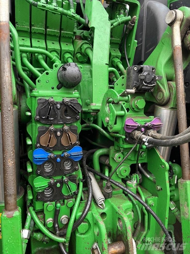 John Deere 6175 R Tractoren