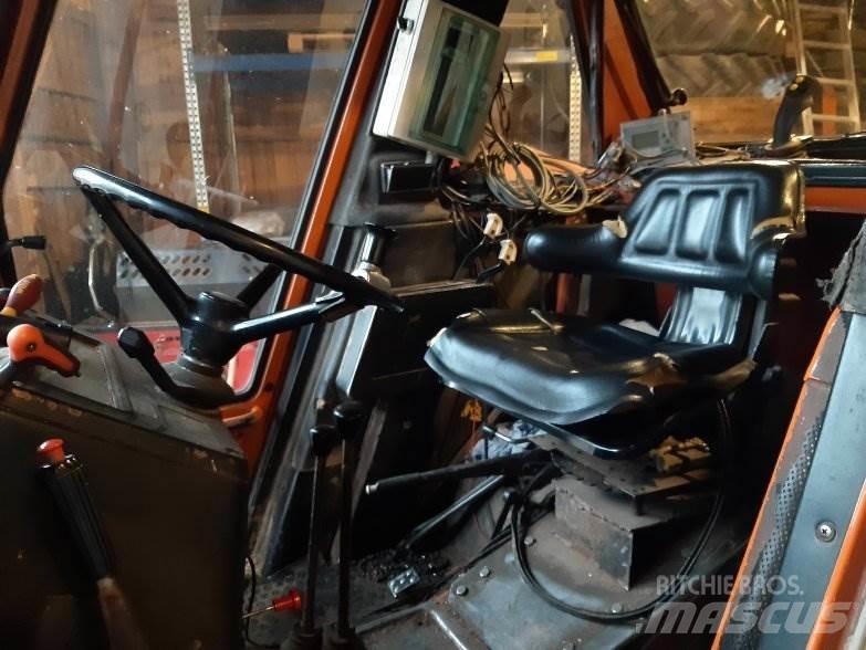 Fiat 880 DT Tractoren