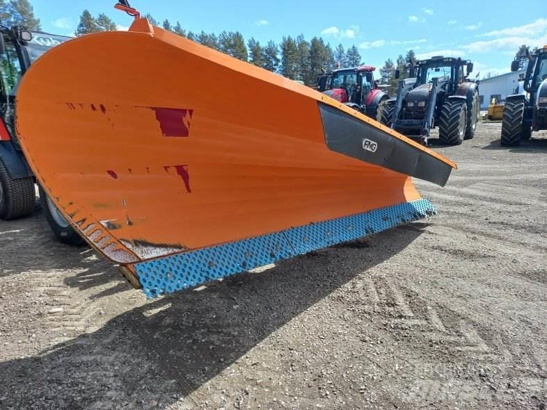 FMG ALUEAURA 360 Sneeuwschuivers en -ploegen