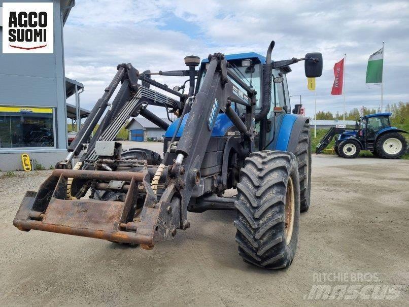 New Holland TS115 Tractoren