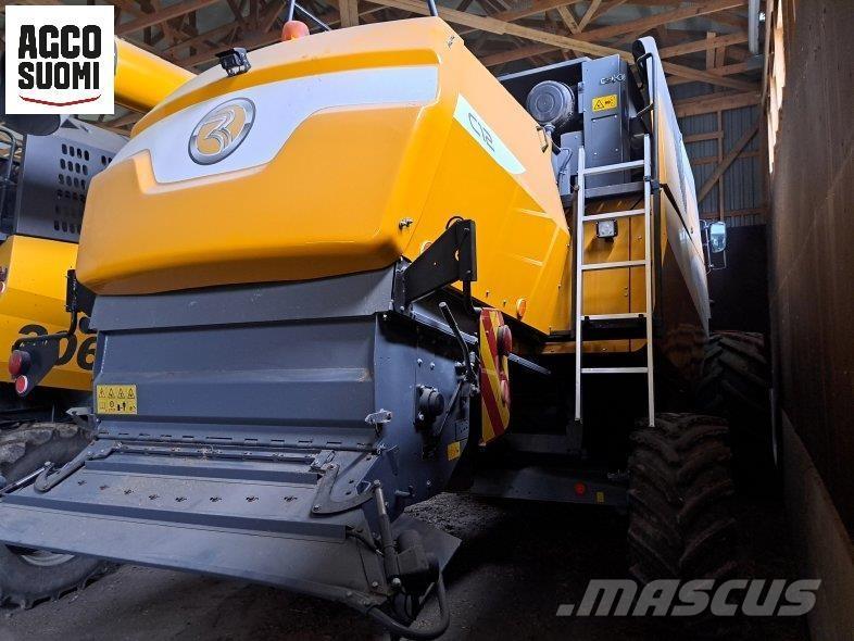 Sampo-Rosenlew C12 Maaidorsmachines