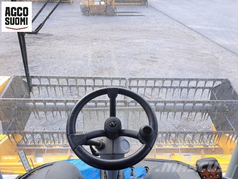 Sampo-Rosenlew C4 Maaidorsmachines