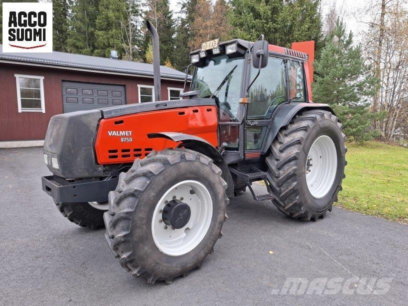 Valmet 8750 Tractoren