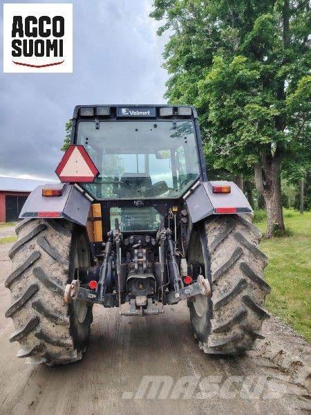 Valtra 8400 Tractoren