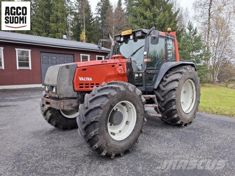 Valtra 8550 HT Tractoren