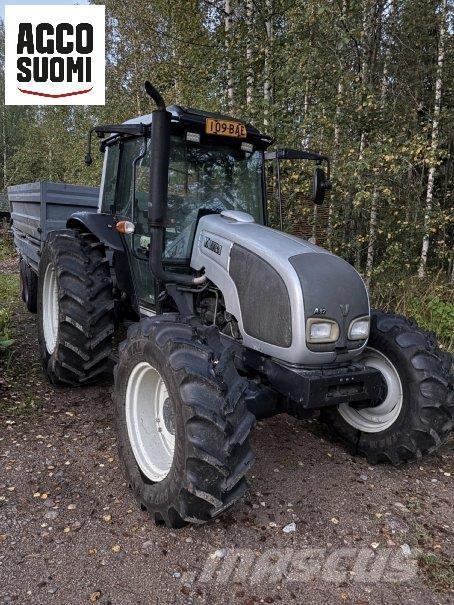 Valtra A82 Tractoren
