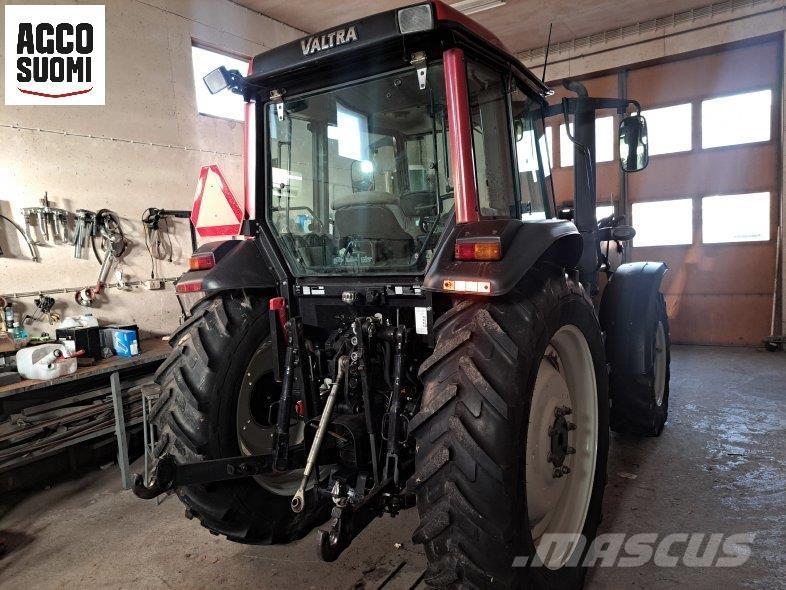 Valtra A92 Tractoren