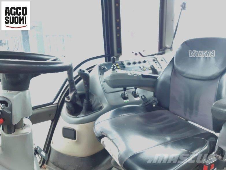 Valtra M130 Tractoren