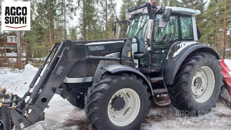 Valtra M150 Tractoren