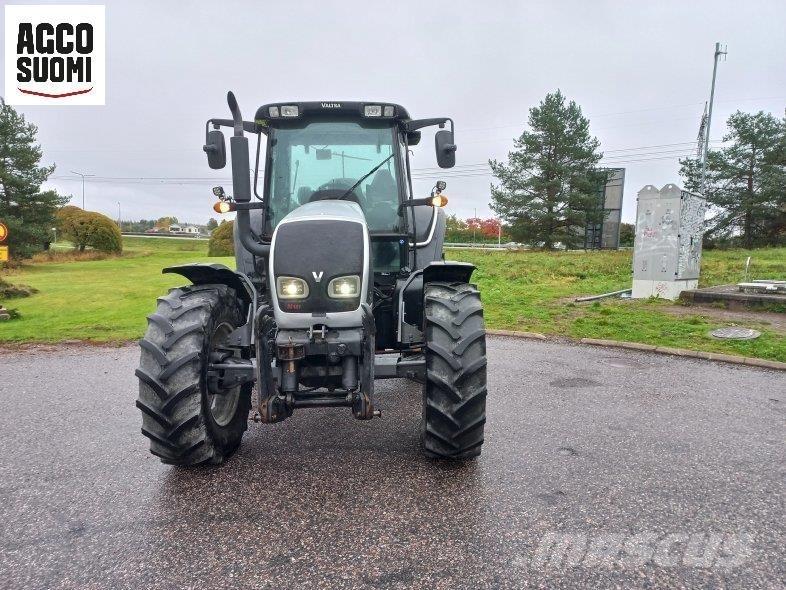 Valtra N141 A Tractoren
